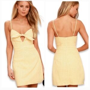 Lulu’s Music City Yellow Gingham Tie-Front Dress size S